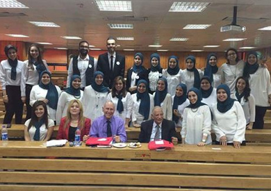 طلاب بإعلام القاهرة يدشنون حملة «صلصال» لمكافحة العنف ضد الأطفال